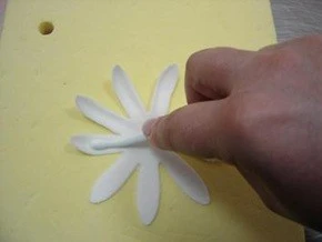 Формируем лепестки-2.jpg Формируем лепестки-2.jpg